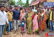देशी दारु दुकानाविरोधात शेकडो महिलांची बोराखेडी पोस्टे.मध्ये धडक!