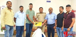 पोलिसांनी बुलढाण्याच्या युवकाकडून देशी पिस्टल पकडले ! रोहिणखेड शिवारात स्थागुशा.व धा.बढे पोलिसांची संयुक्तीक कारवाई