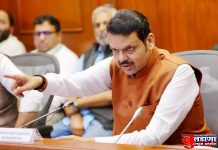 मुख्यमंत्री देवेंद्र फडणवीस यांचा अधिकाऱ्यांसाठी सात कलमी कृती कार्यक्रम