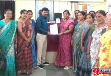 31 वर्षापासून रखडलेल्या रस्त्याच्या डांबरीकरणासाठी महिला व शेतकरी आक्रमक; प्रश्न मार्गी न लागल्यास स्थानिक स्वराज्य संस्थांच्या निवडणुकांवर बहिष्कार!