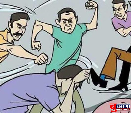 शेलापूर बु.येथे एकावर विळा चालला; तिघांवर गुन्हा